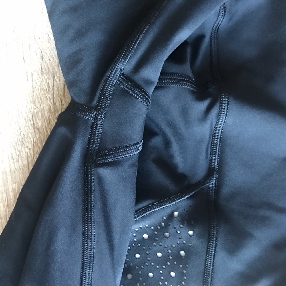 Lululemon Colour Me Quick 7/8 Tight 25” - Picture 8 of 11